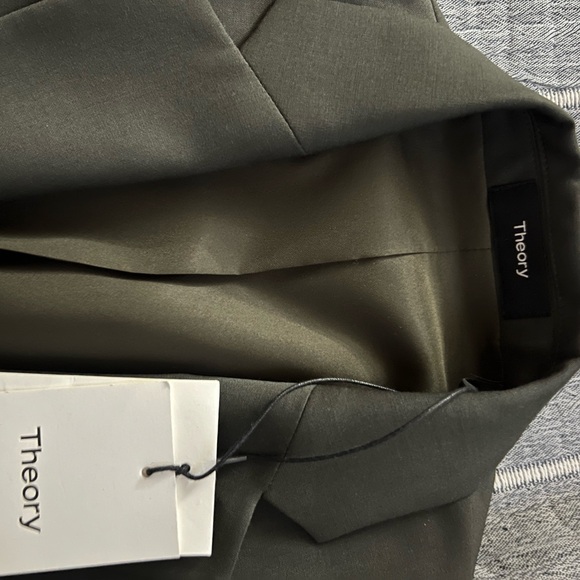 Theory Blazer - Picture 4 of 8